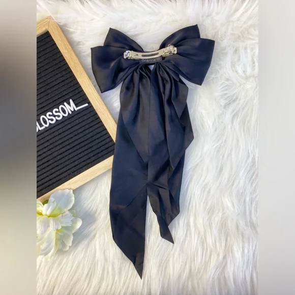 Big Hair Bow Satin Ribbon 🎀 Clip On Black Long Bow Goth Dark Punk - Picture 3 of 7